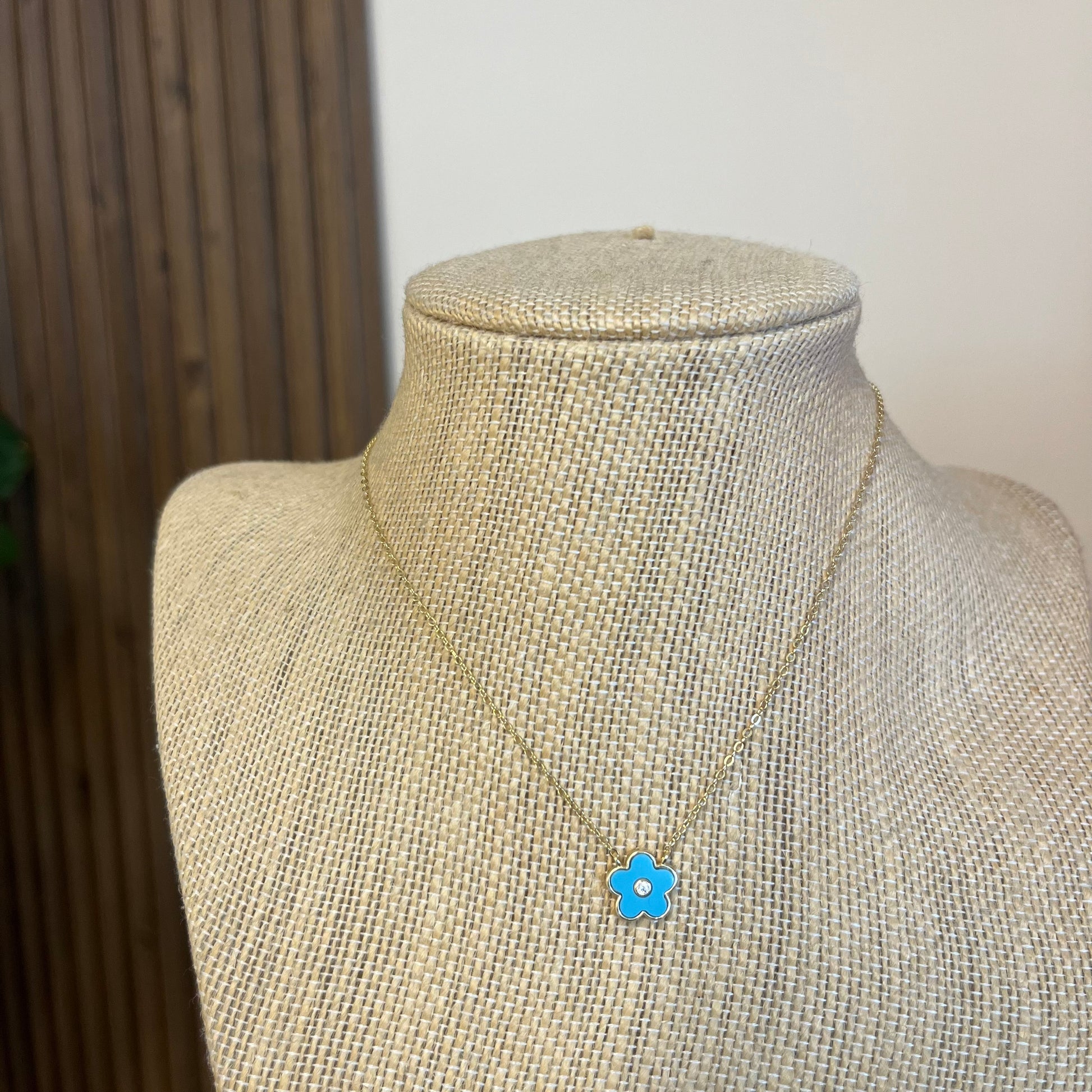 Collar Turquesa Flower