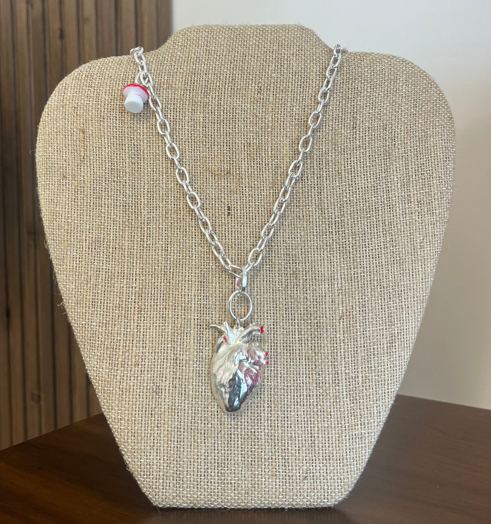 Collar Corazón Anatómico