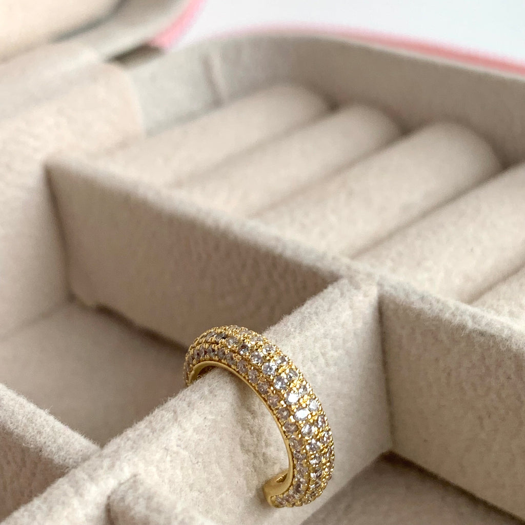 Earcuff